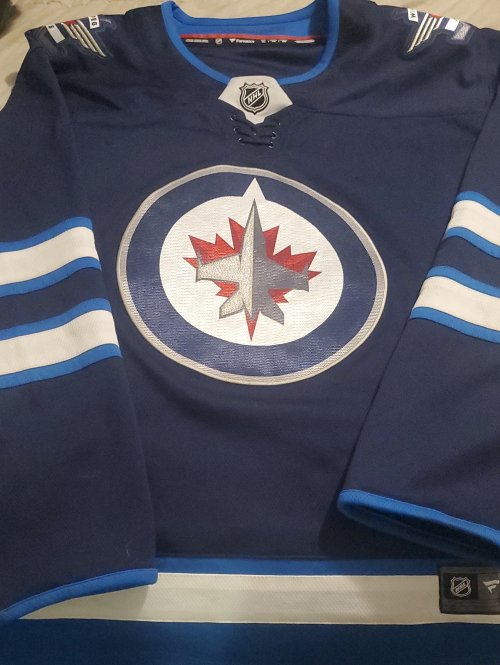 NHL Authentic Fanatics Winnipeg Jets Home Jersey....🏒